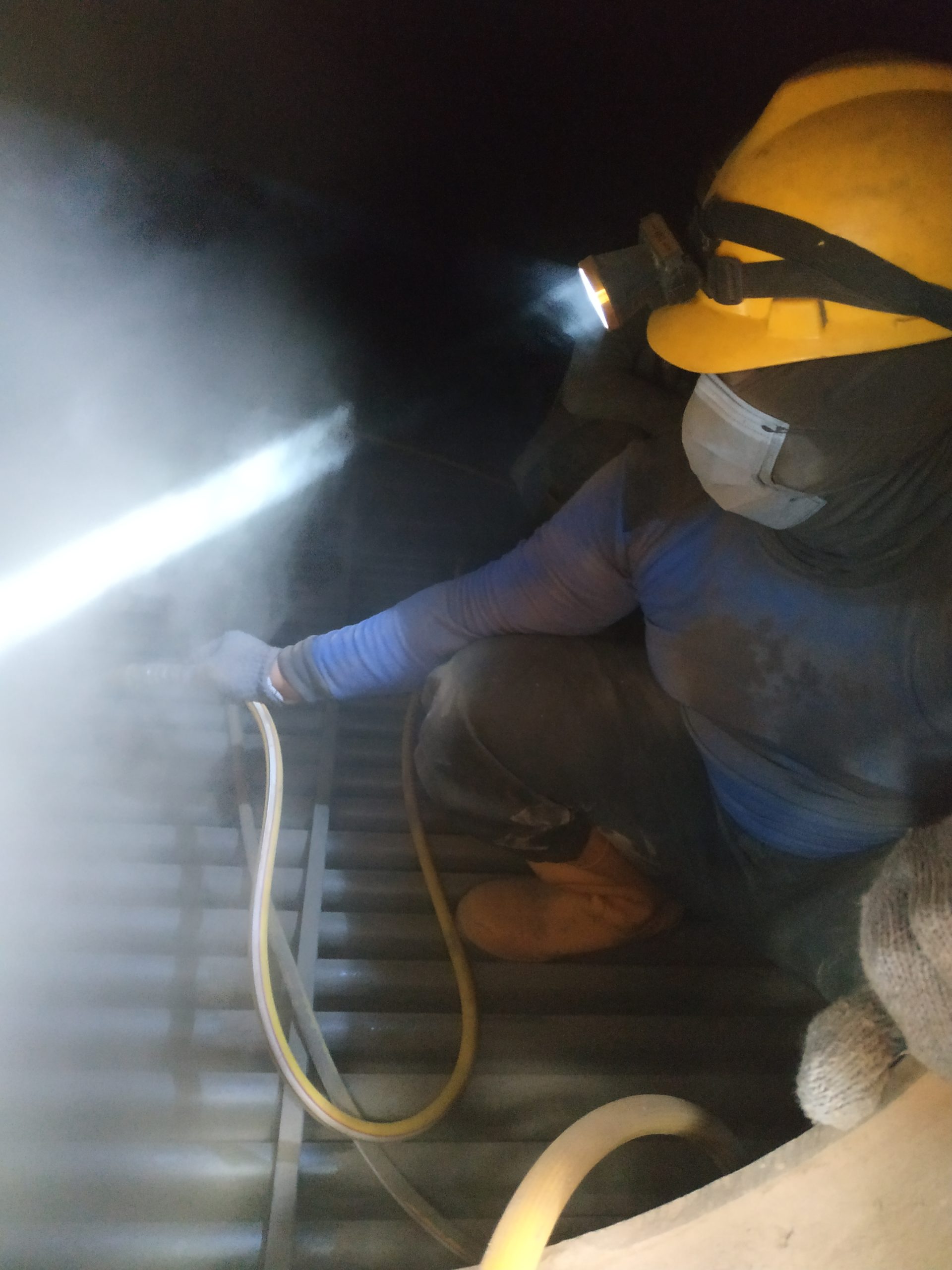 Read more about the article Cleaning Boiler PLTU UP Kaltim Teluk OH 2024